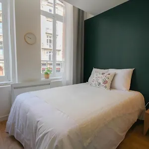 Apartment Grand Place - And Equipped Studio!, Lille