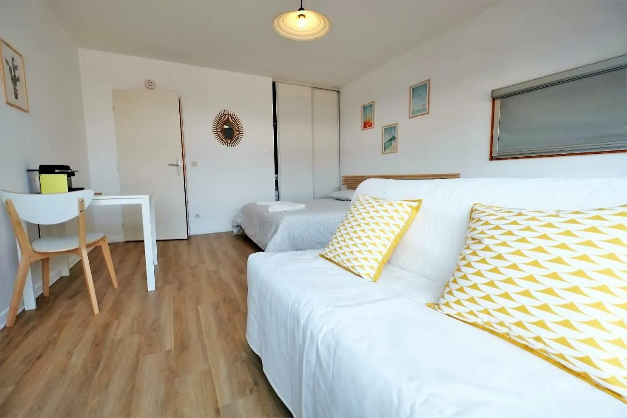 Les Studiantes - T1 32 M² Hypercentre Gares/Metro Apartment Lille France